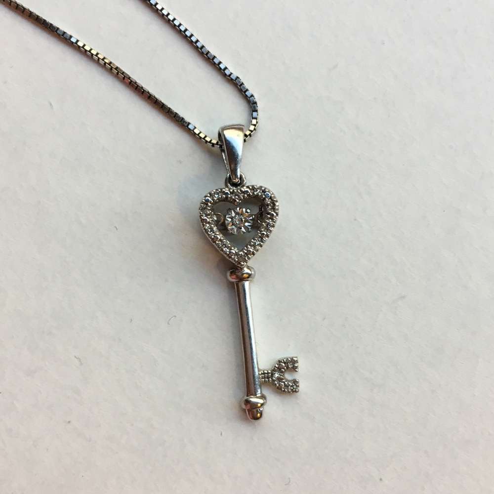 Kay Jewelers necklace